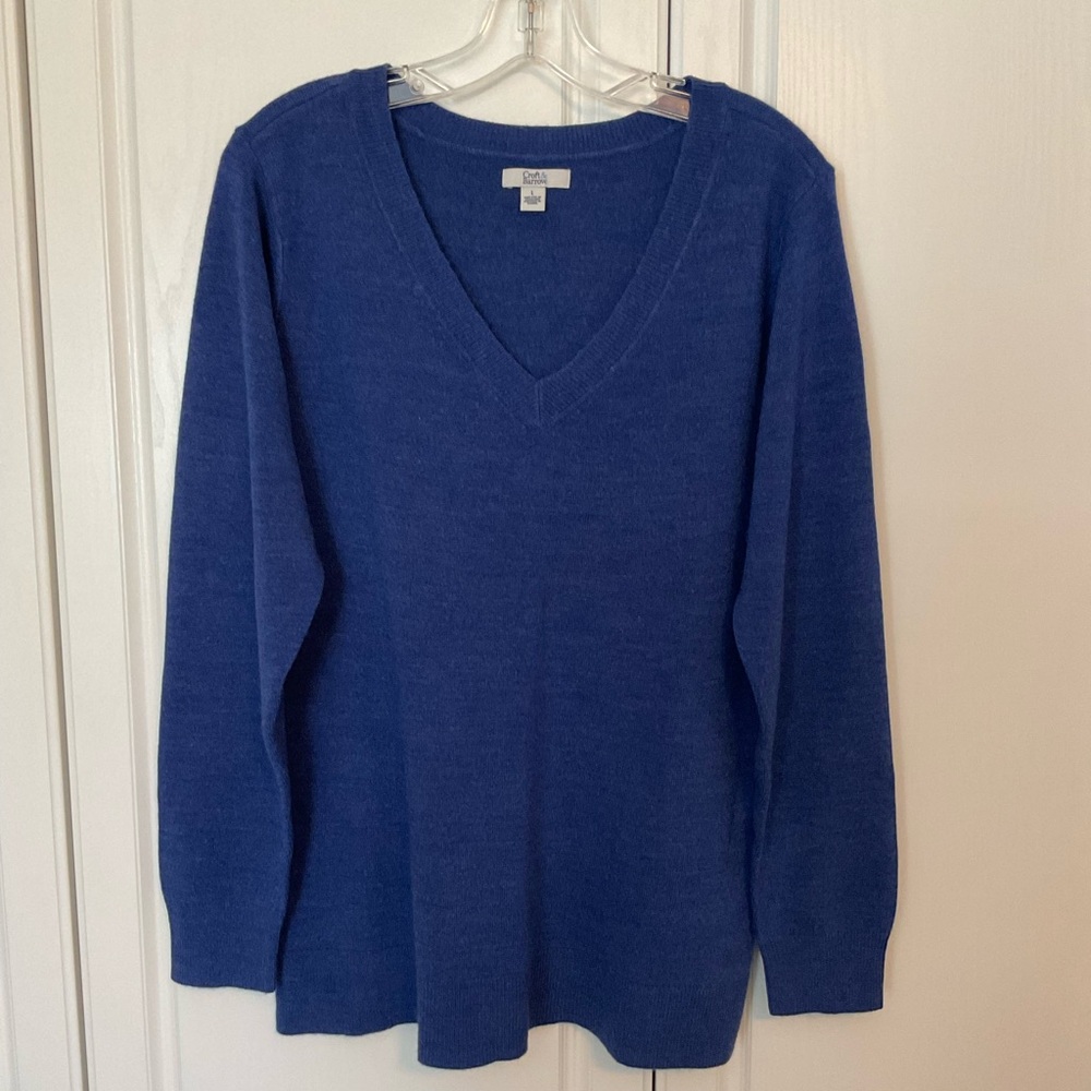 Croft & Barrow Women’s V-neck Long Sleeve Sz L